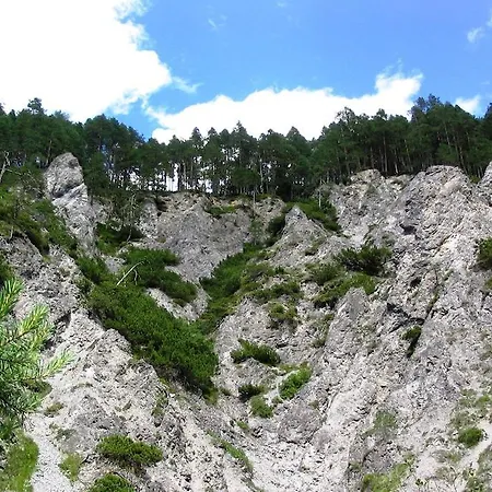 Haus Zur Klamm Апартаменты Берг (Драуталь)